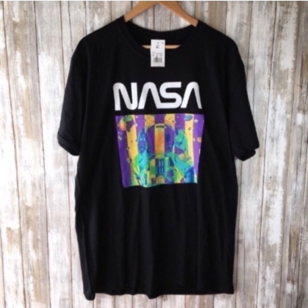 NWT NASA Black Astronaut Tee